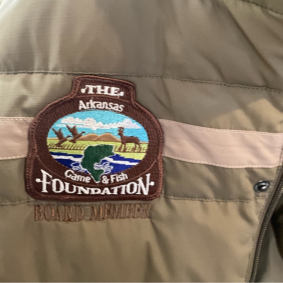 Banded down filled vest, NWT, kakai, Men’s XL, AR Game & Fish Fdn Board Member - Picture 3 of 8